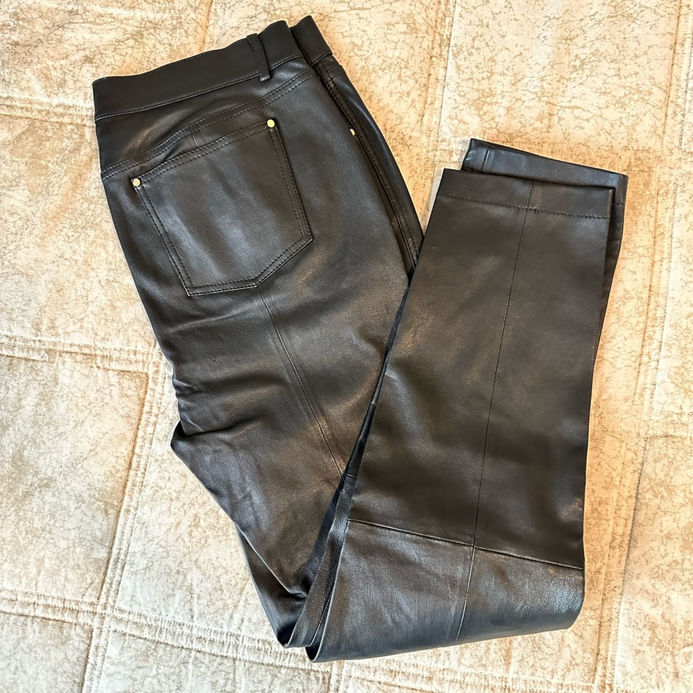 Lafayette women leather pants . Size 40